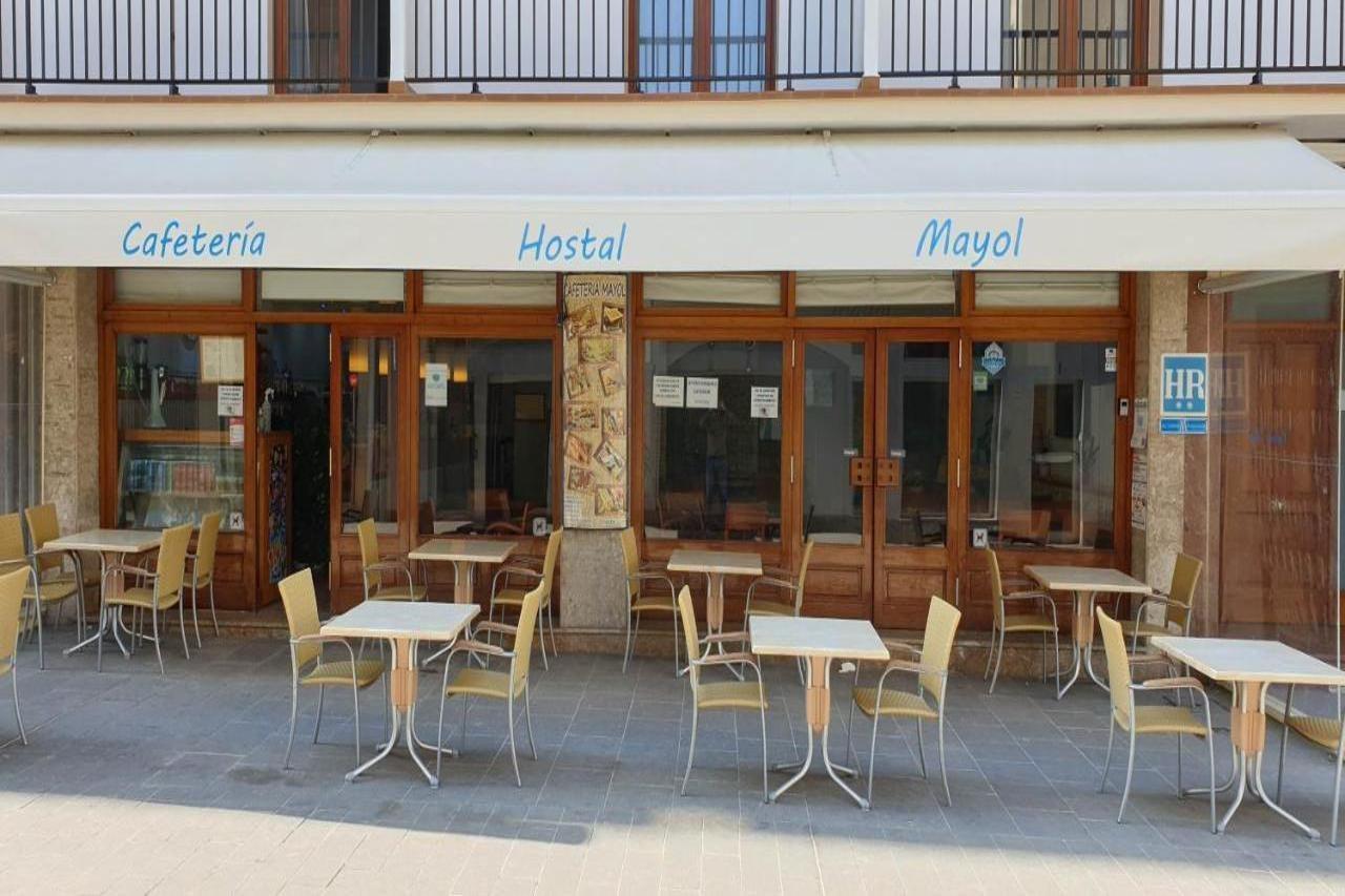 Hostal Mayol Santa Eularia des Riu Exterior photo