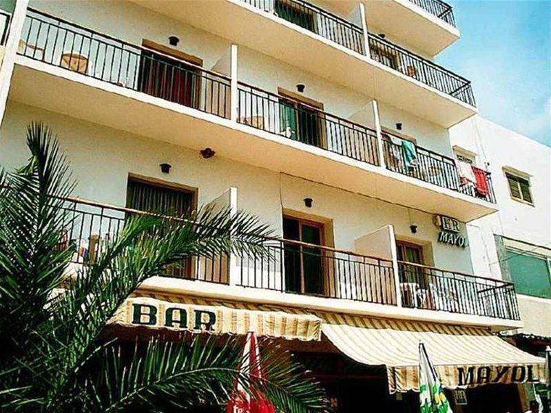 Hostal Mayol Santa Eularia des Riu Exterior photo